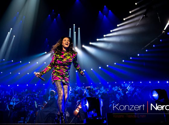 Vanessa Amorosi bei der Night of the Proms 2025 in der Lanxess Arena Köln | 19.12.2025_Copyright by Stefan Claus – Konzert Nerd / Essen – Germany